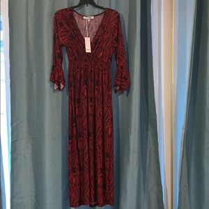 long sleeve maxi dress with three quarter sleeve